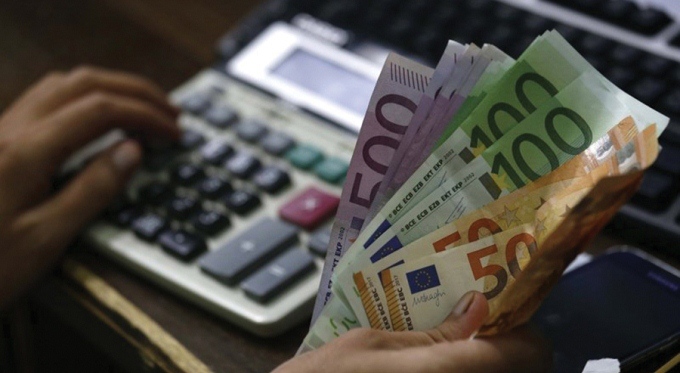 Shpenzimet buxhetore ne 2018: Rajoni rroga dhe pensione, ne Shqiperi koncesione dhe investime